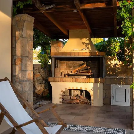 Tasos By The Sea Pefki
